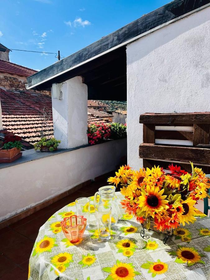 Ca' De Raffe' Apartamento Lingueglietta Exterior foto
